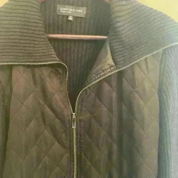 Jones New York Signature Sweater Jacket. Size M - Picture 3 of 5